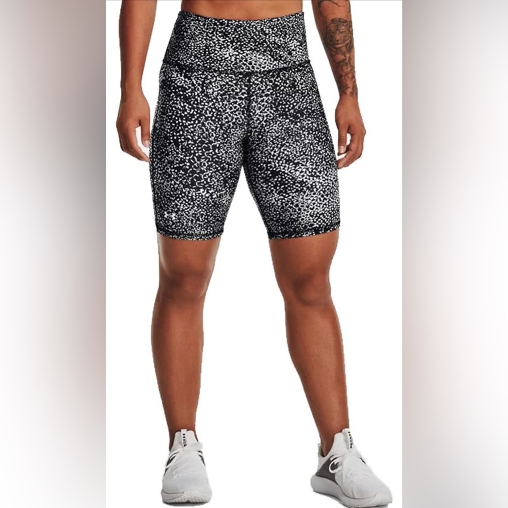 NWT Under Armour shorts sz XS